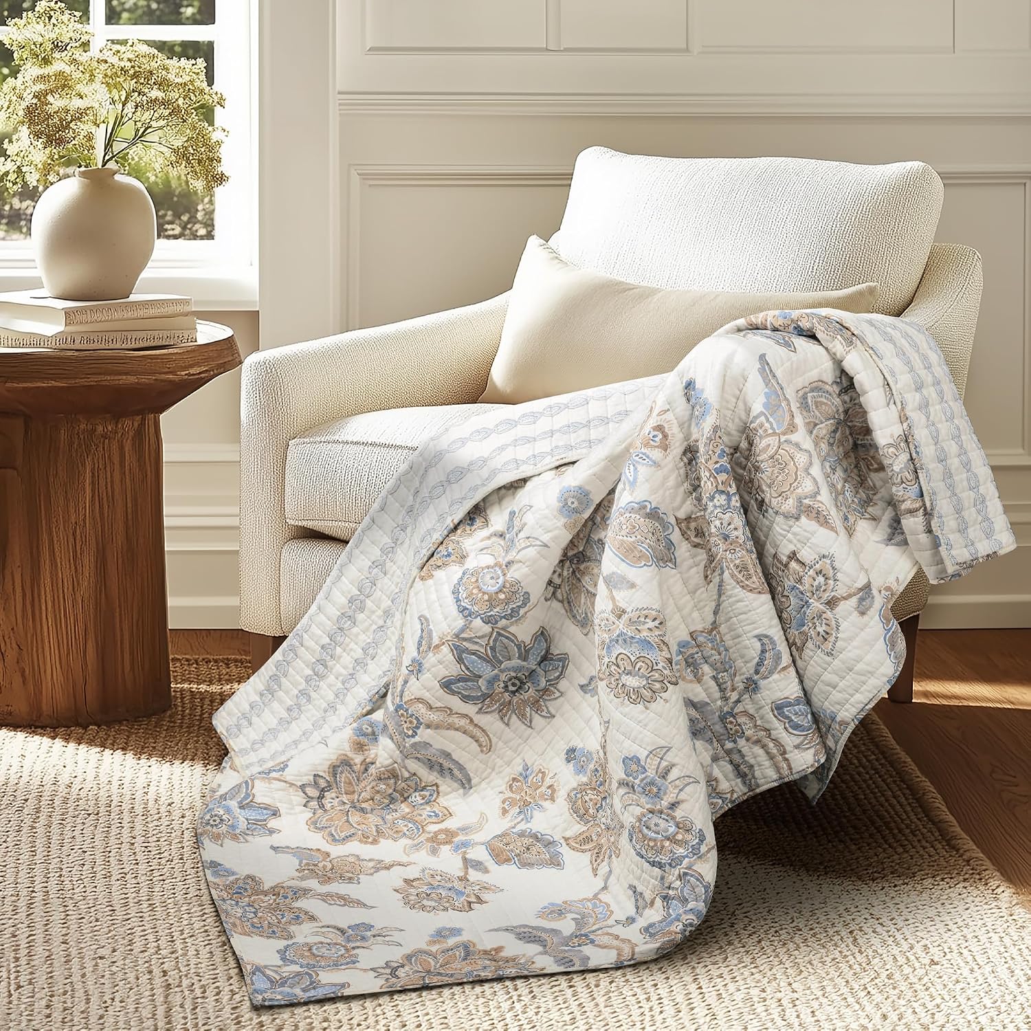 Selesta Blue Floral Cotton Quilt Throw 50x60in